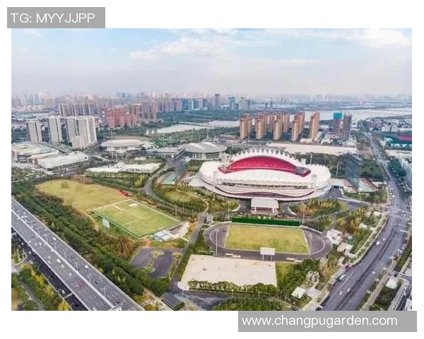 以R体育场地为核心打造多功能运动综合体提升区域体育氛围与市民健身体验